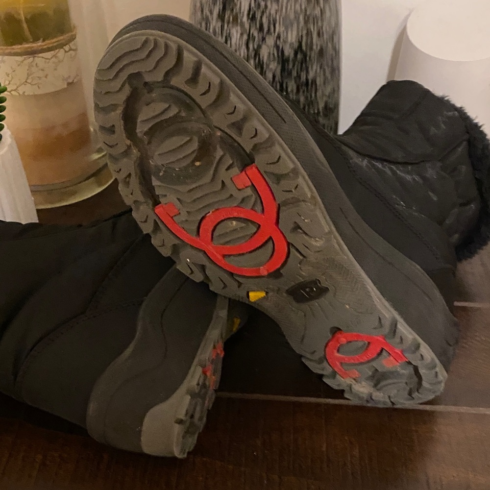 Pajar Canada Kimmi Nylon Insulated Winter Boots With Ice Grippers Size 5/5.5 - Picture 9 of 15